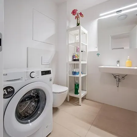 Apartamento Klingerka With View And Free Parking